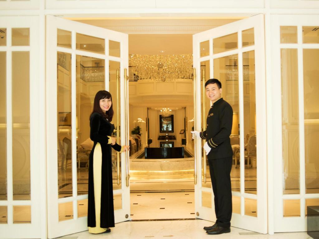 Hà Nội: Nơi Giấc Mơ Yên Bình Gặp Gỡ Nét Thanh Lịch Vượt Thời Gian